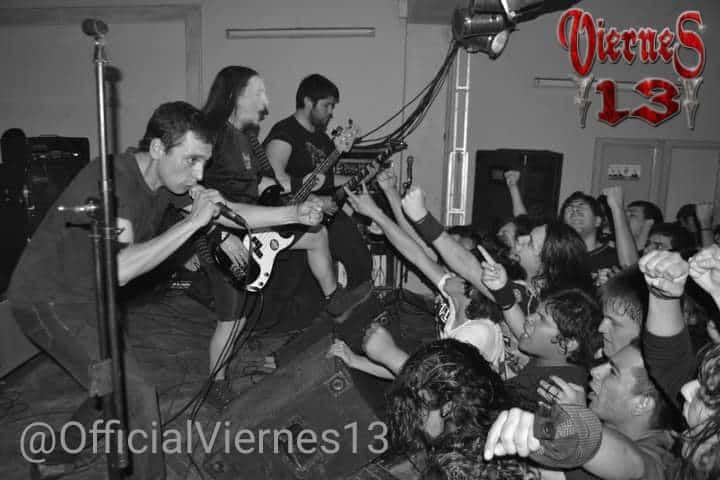 @OfficialViernes13#25AÑOSDEHEAVYMETAL — en The Iron Riff.